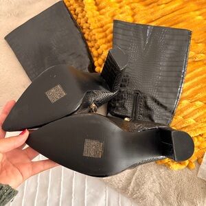 Black Croc Women's Boots